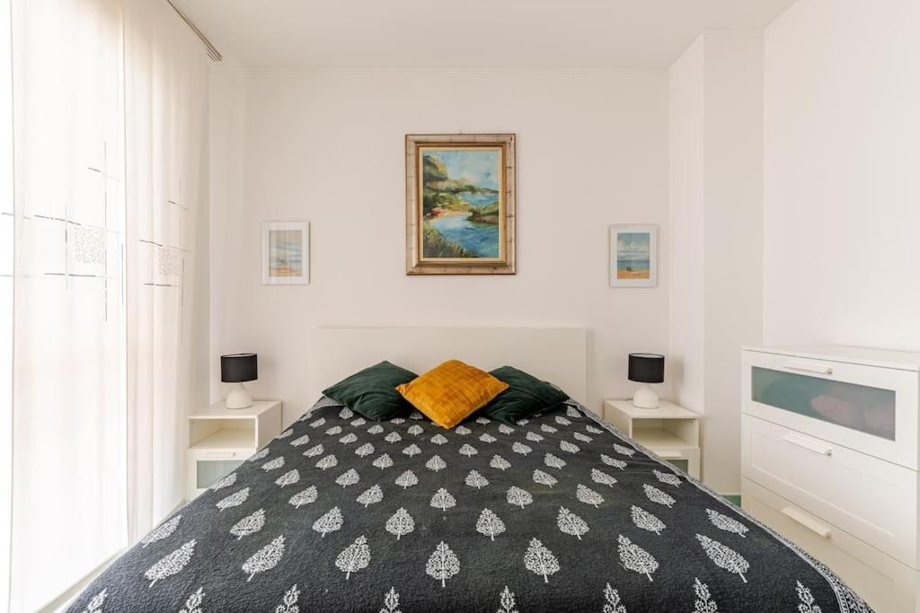 Thekeystudio, La Casa Del Mare Azzurro With Seaview Ventimiglia Zewnętrze zdjęcie