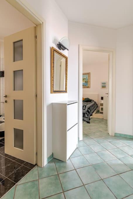 Thekeystudio, La Casa Del Mare Azzurro With Seaview Ventimiglia Zewnętrze zdjęcie
